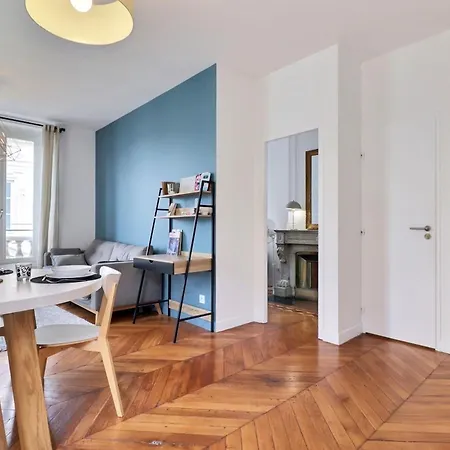 Terreau - Magnificent T2 - 1st Appartement
